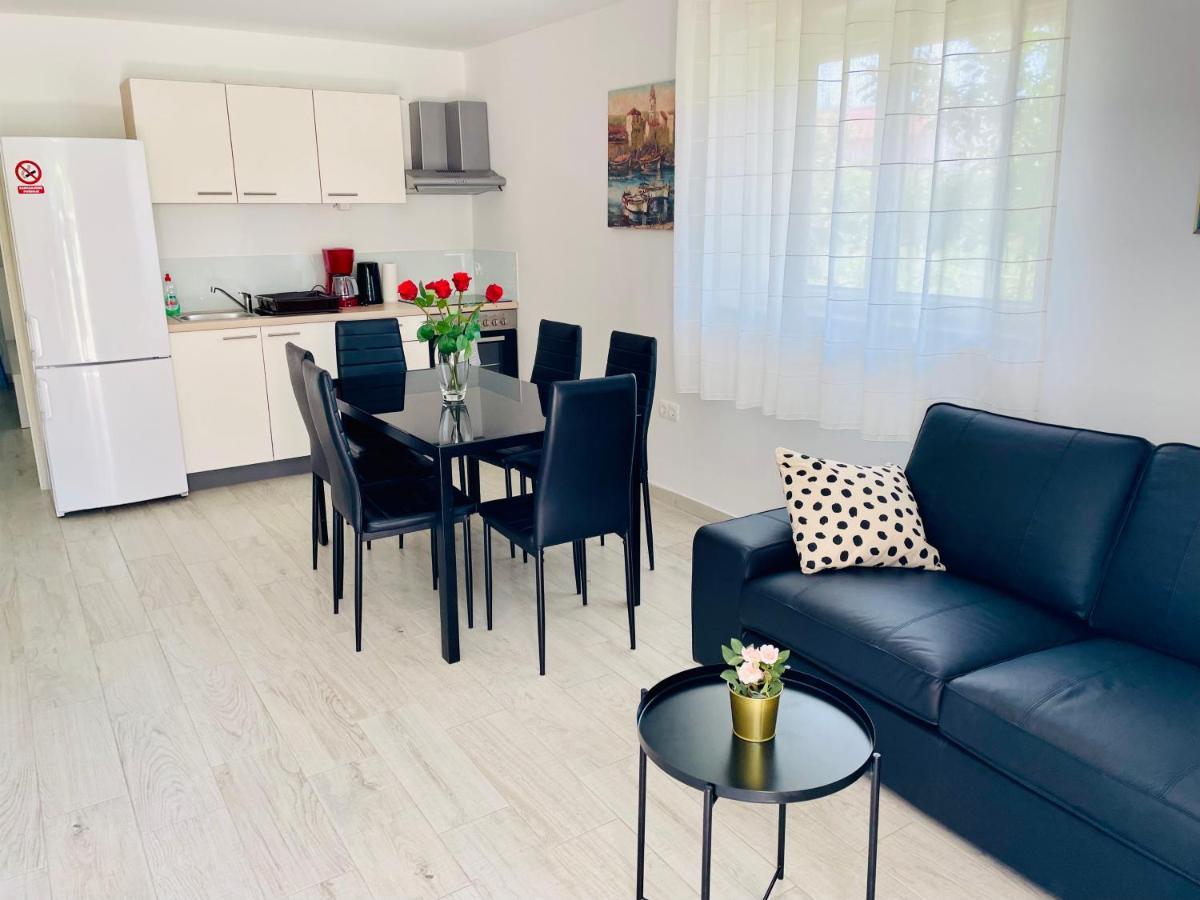 Apartment Paulina Trogir Extérieur photo